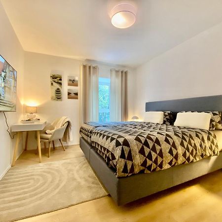 Sleep Well Apartments Detmold - Tempur Beds- Neu - Top Lage - Free Parking - Wifi מראה חיצוני תמונה