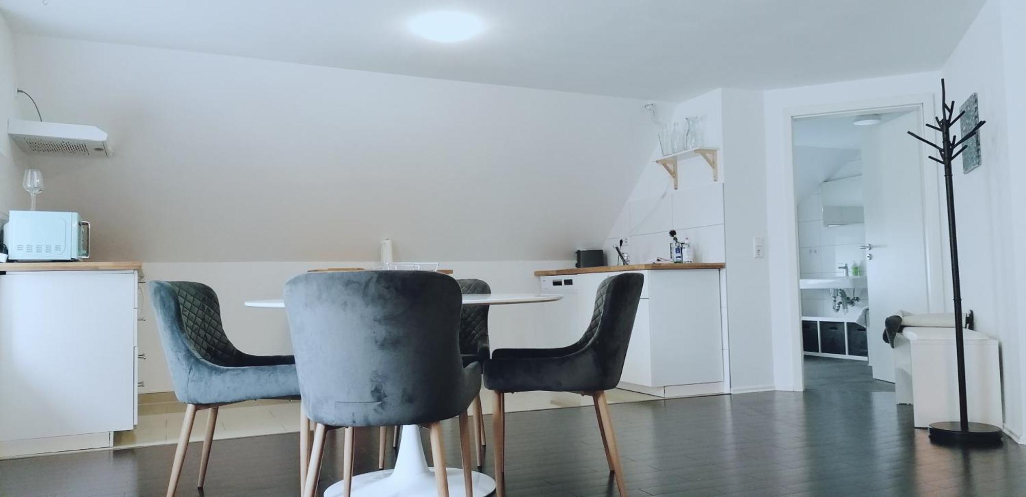 Sleep Well Apartments Detmold - Tempur Beds- Neu - Top Lage - Free Parking - Wifi מראה חיצוני תמונה