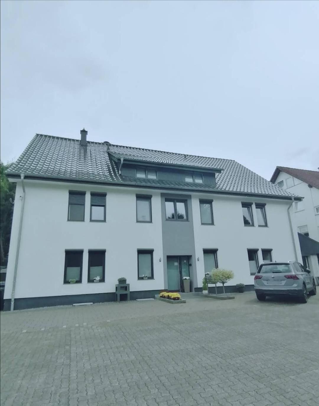 Sleep Well Apartments Detmold - Tempur Beds- Neu - Top Lage - Free Parking - Wifi מראה חיצוני תמונה