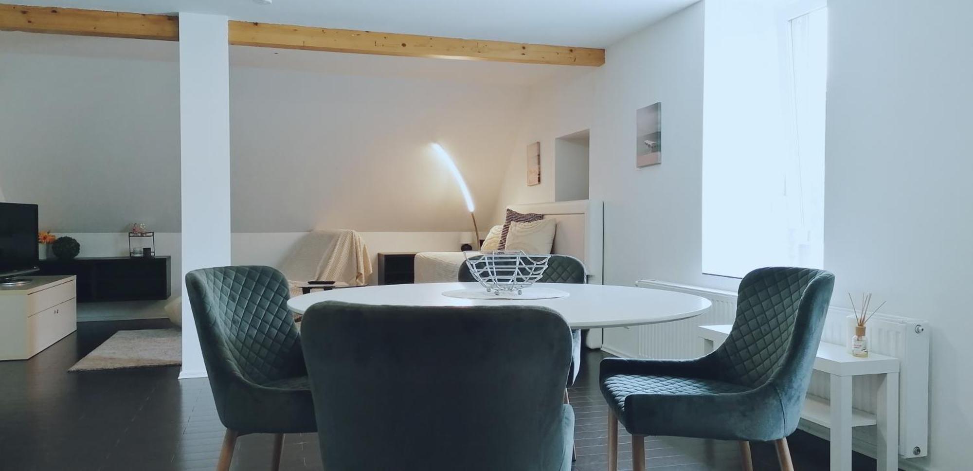 Sleep Well Apartments Detmold - Tempur Beds- Neu - Top Lage - Free Parking - Wifi מראה חיצוני תמונה