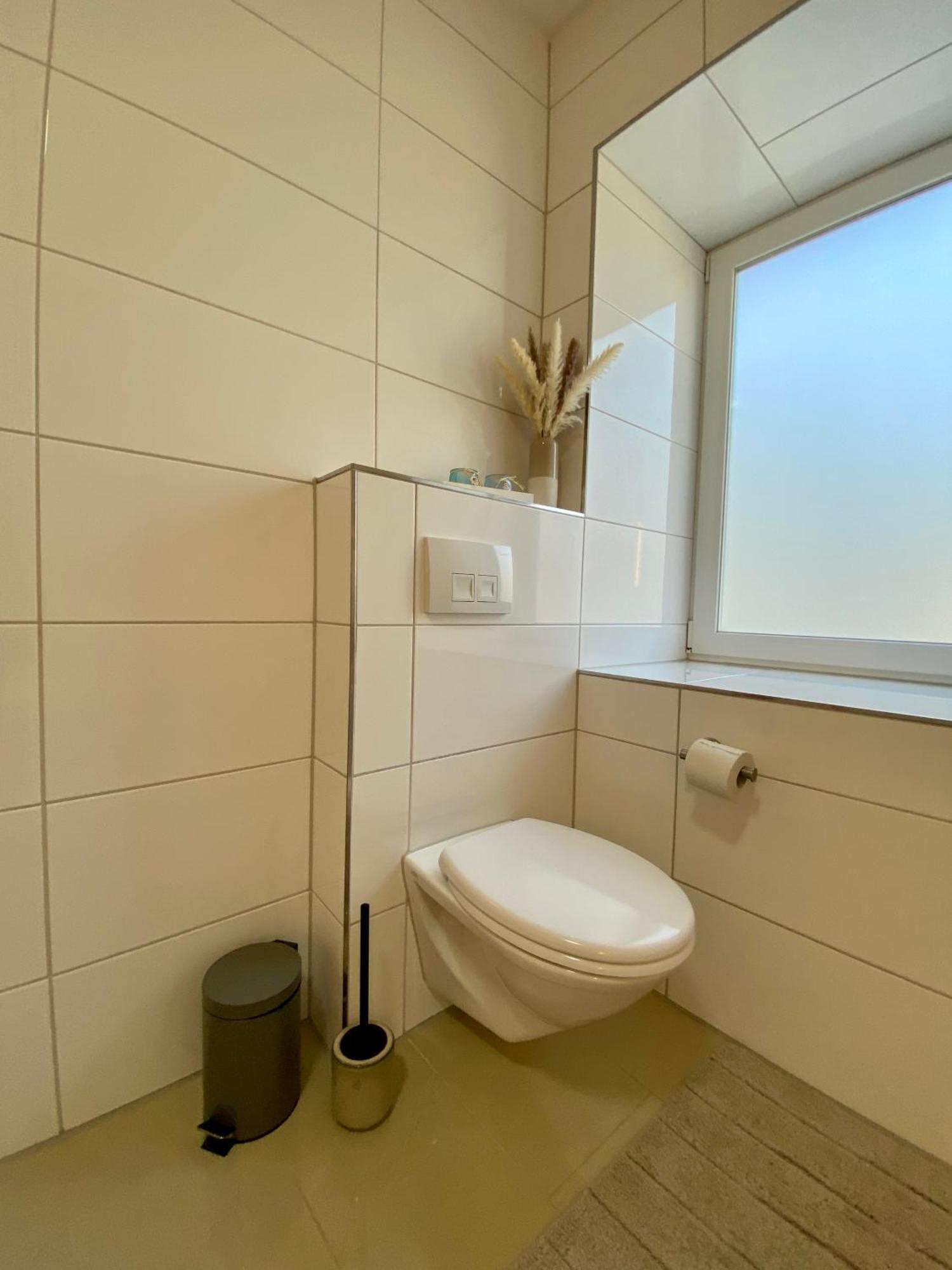 Sleep Well Apartments Detmold - Tempur Beds- Neu - Top Lage - Free Parking - Wifi מראה חיצוני תמונה